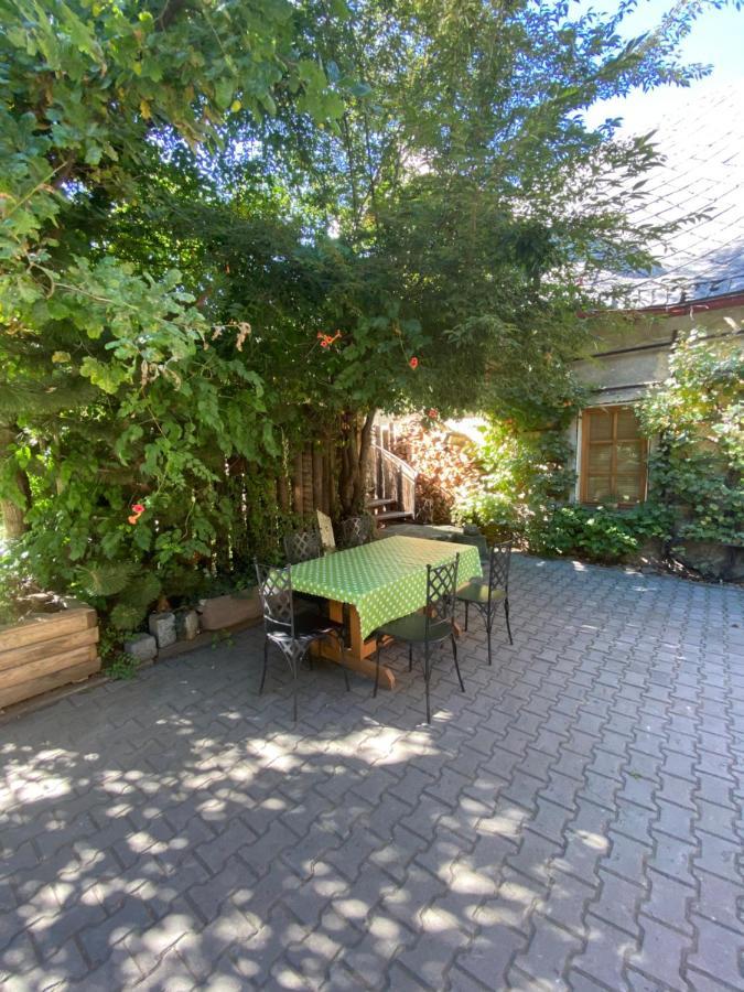 Apartman Na Statku Miskovice  Dış mekan fotoğraf